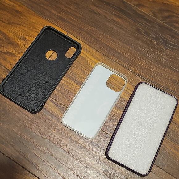 3 brand new phone cases - Picture 2 of 2